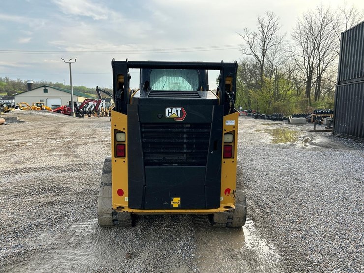 2019-caterpillar-259d3-image-3