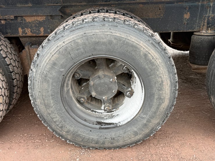 #1056-•-1989-mack-quad-axle-dump-truck-image-73