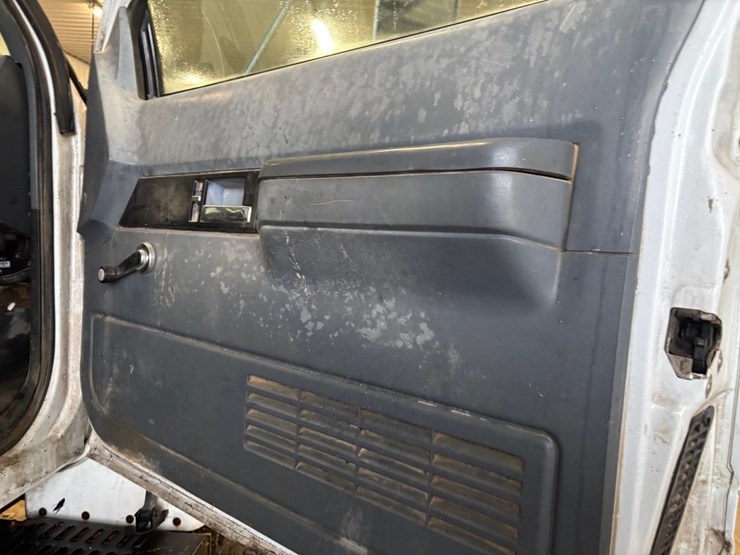 1995-gmc-topkick-image-42