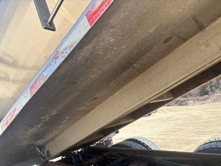 2006-international-7600-image-149