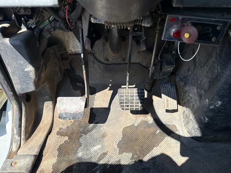 2002-international-4300-sba-image-36