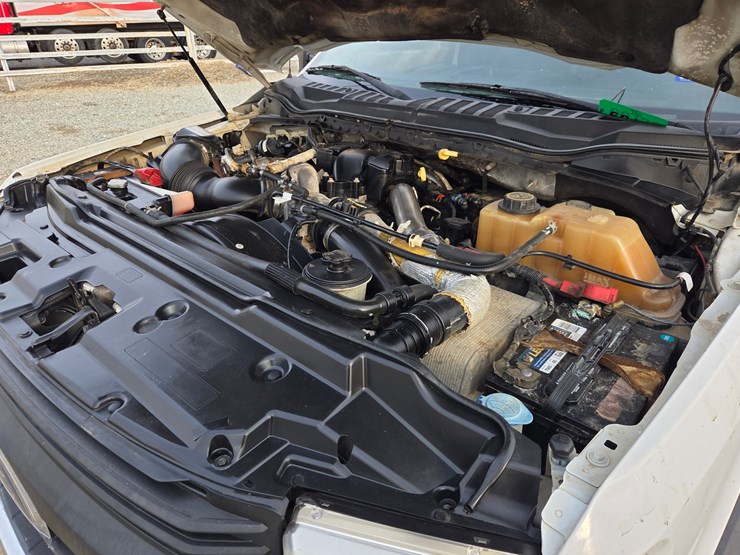 2018-ford-f550-xl-image-55