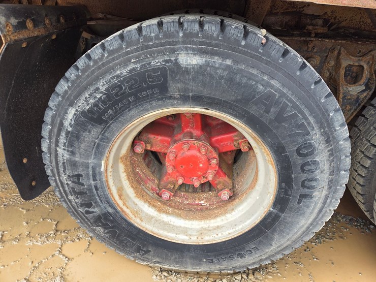 1993-international-9200-image-79