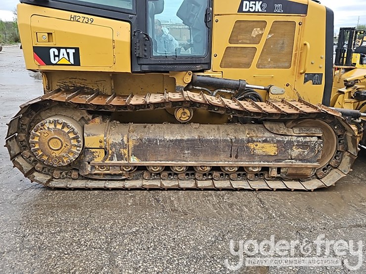 2012-caterpillar-d5k2-xl-image-7