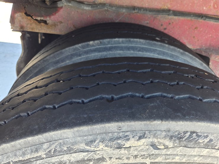 1998-massey-ferguson-8-image-31