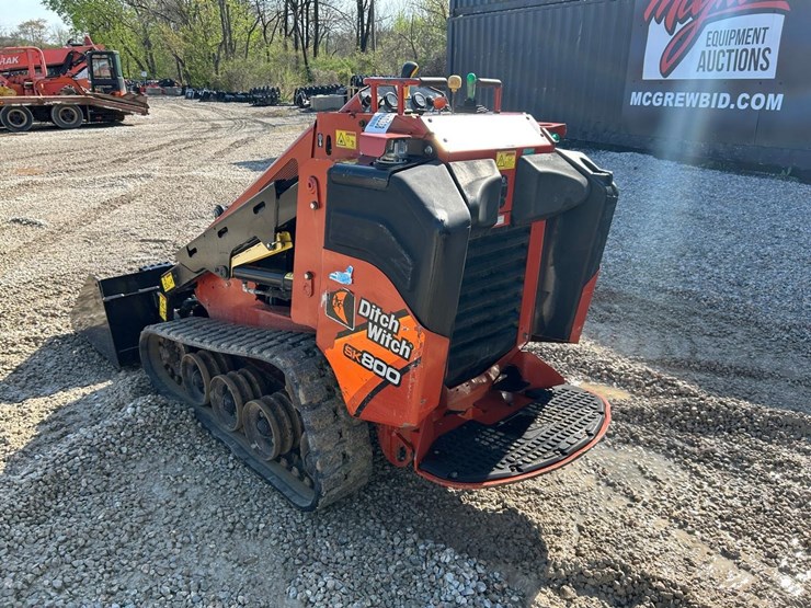 2018-ditch-witch-sk800-image-2