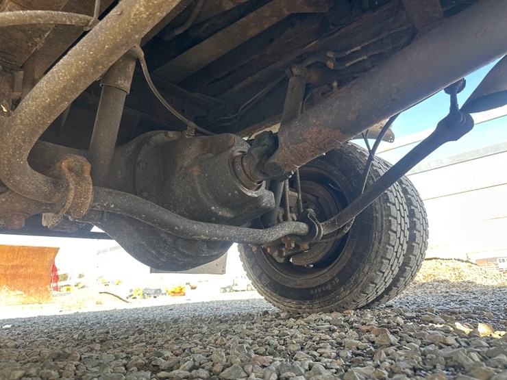 2005-massey-ferguson-8-image-50