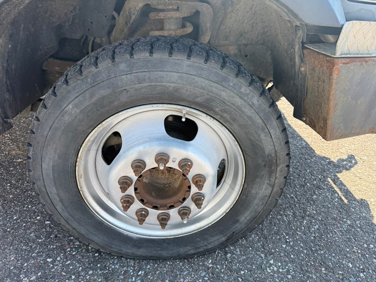 #1060-•-2015-ram-5500-heavy-duty-service-truck-image-47