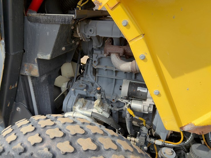 2016-bomag-bw124dh-40-image-15