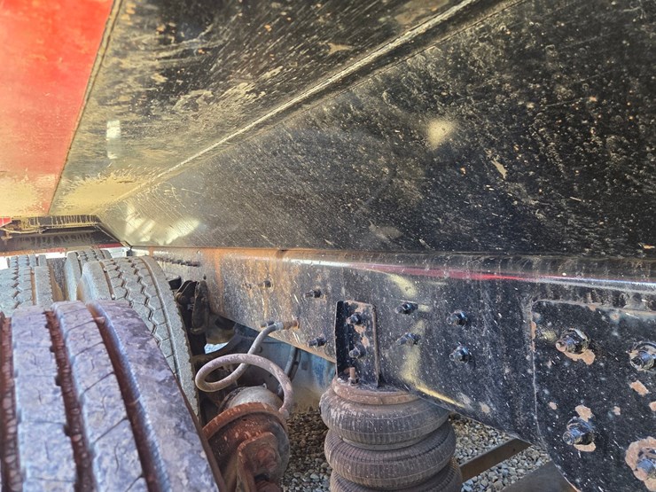 2019-international-hv613-image-39