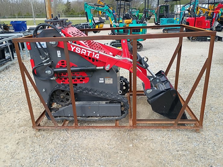 #23946-•-2025-agt-ysrt14-mini-skid-steer-image-5