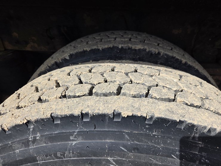 2005-massey-ferguson-8-image-89