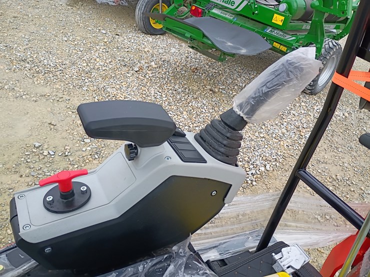 #l19-008-•-2026-tpm-18bs-mini-excavator-image-14