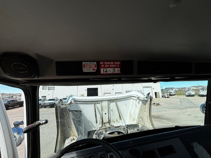 1999-caterpillar-3126-image-41