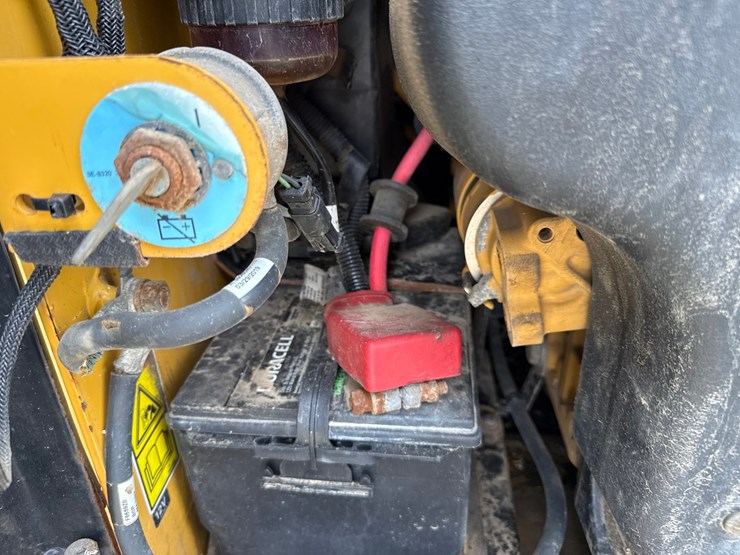 caterpillar-259d-image-31