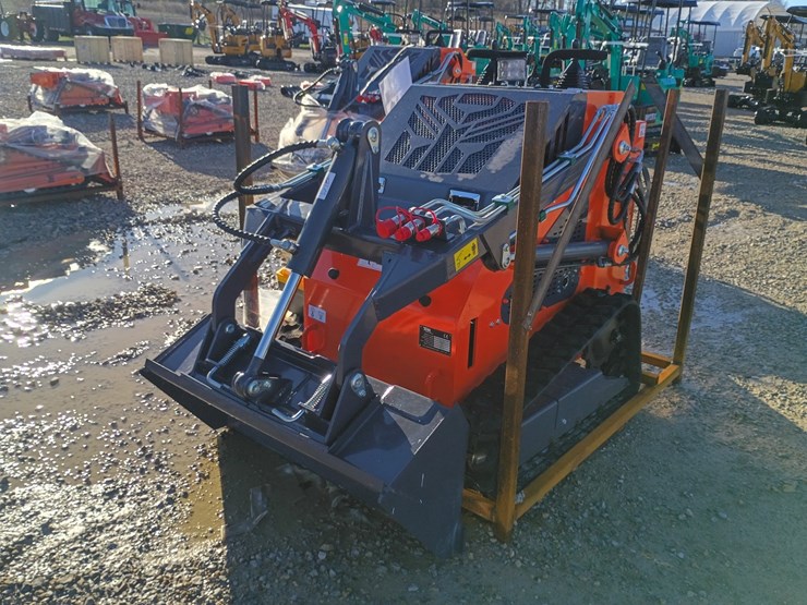 #l19-011-•-2026-tpm-t460-mini-skid-steer-image-8