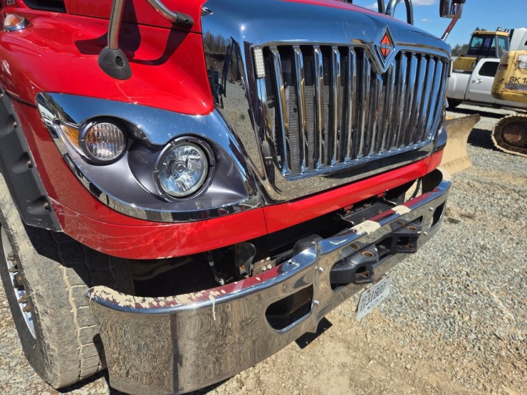 2019-international-hv613-image-9