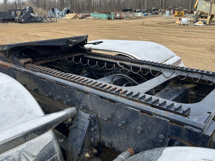 2006-caterpillar-c15-image-34