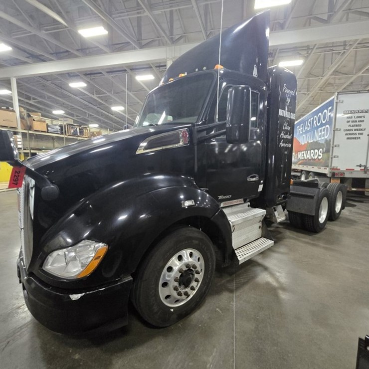 2015 KENWORTH T680