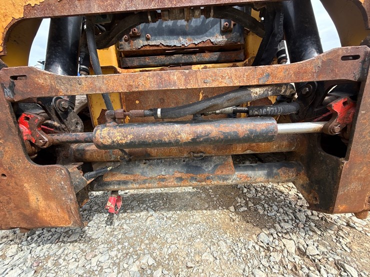 caterpillar-259d-image-12