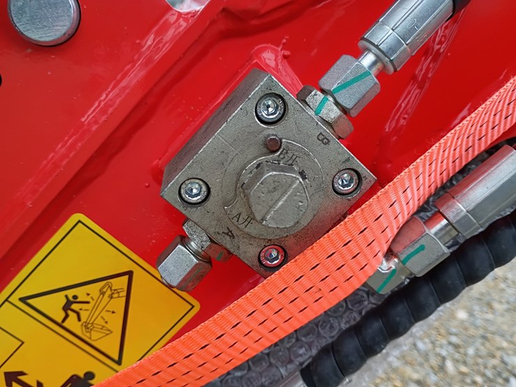 #l19-006-•-2026-diesel-tpm-18k-mini-excavator-image-21