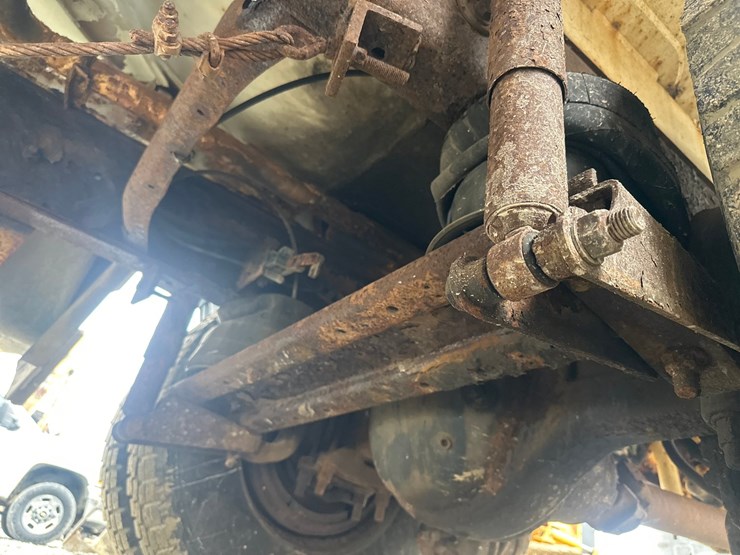 2010-international-4300-sba-image-64