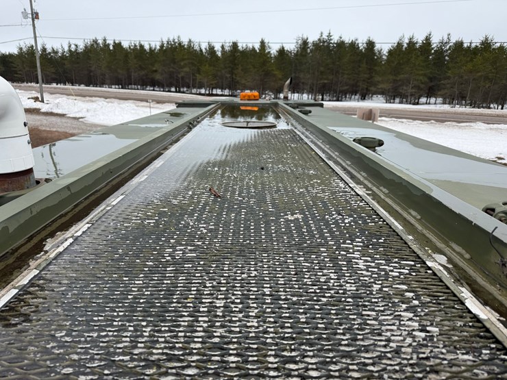 1984-mack-dm492s-image-36