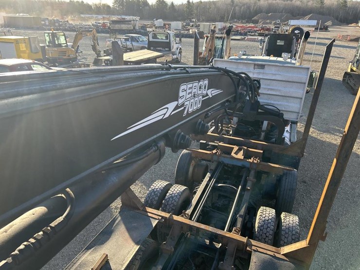 2001-mack-ch613-image-31