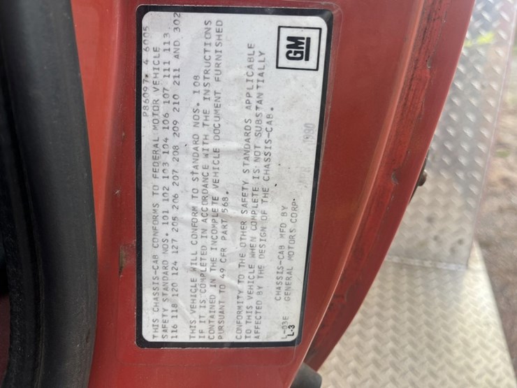 #1148-•-1980-gmc-v-8-fire-truck-image-100