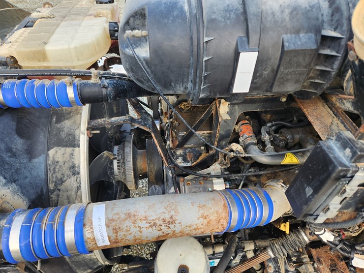 2016-kenworth-t400-image-39