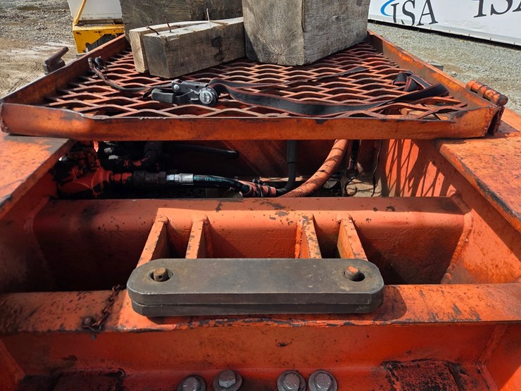 1975-massey-ferguson-8-image-16