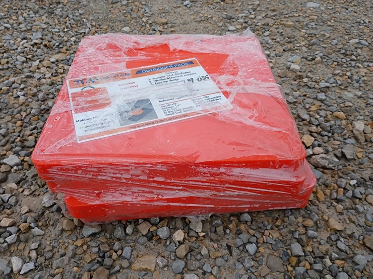 #l19-039-•-4--tpm-outrigger-pads-image-2