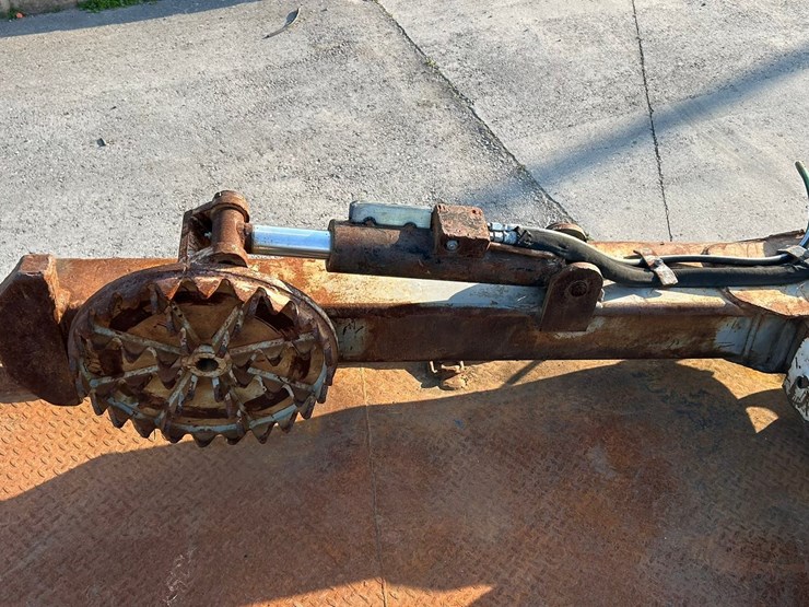 peterbilt-365-image-58