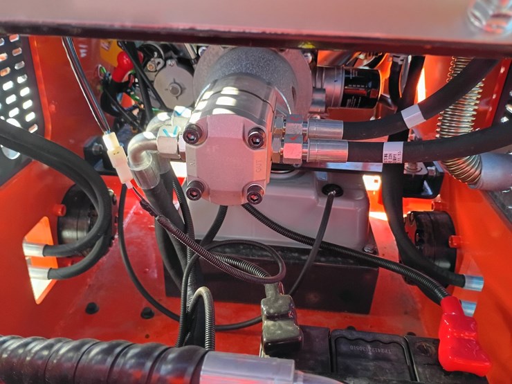 #l19-012-•-2026-tpm-t460-mini-skid-steer-image-16