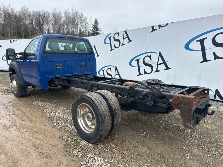 2015-ford-f550-image-3