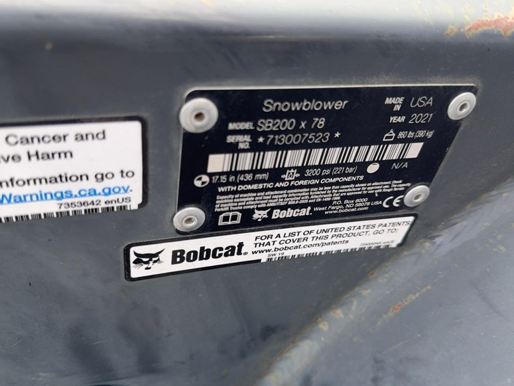 2021-bobcat-sb200-snowblower-image-11