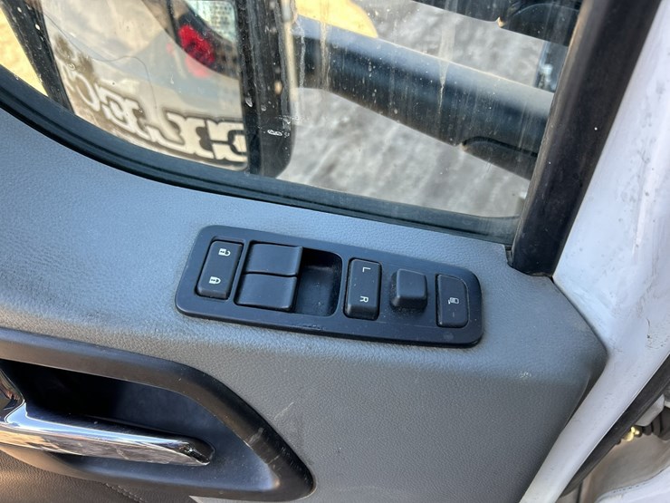 2020-kenworth-t880-image-72