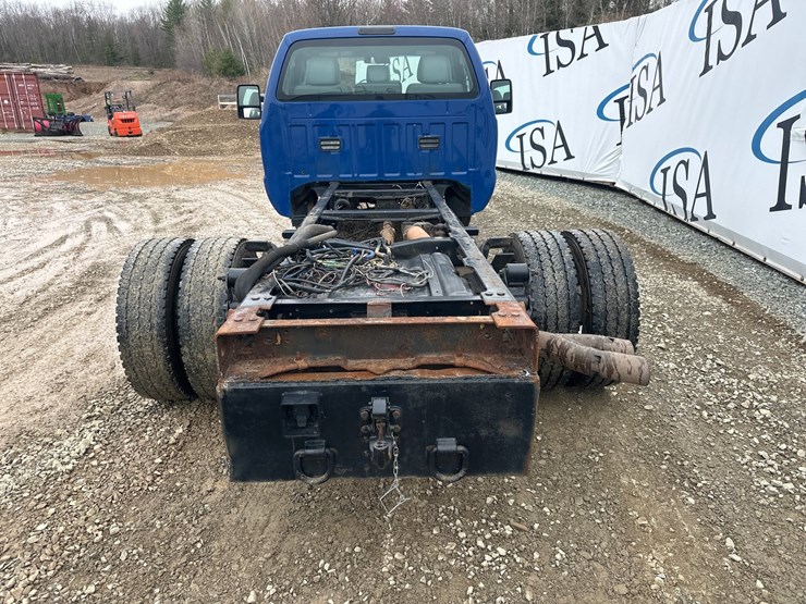 2015-ford-f550-image-4