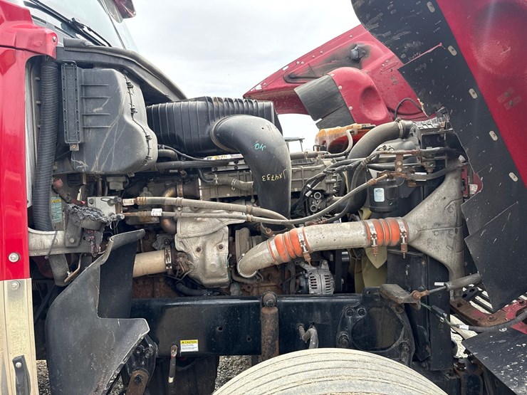 2018-freightliner-122sd-image-20