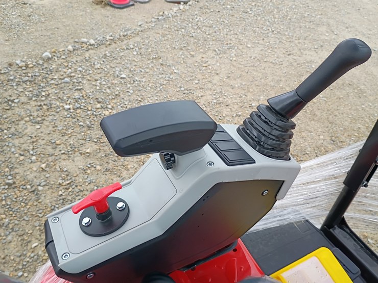 #l19-002-•-2026-tpm-16h-mini-excavator-image-14