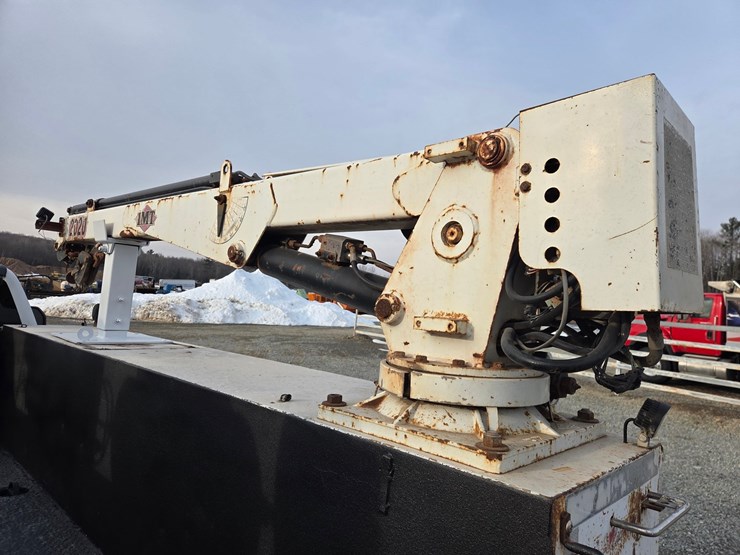 2018-ford-f550-xl-image-31