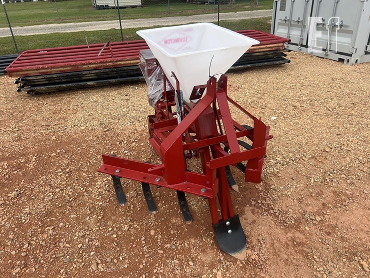 covington-single-row-planter-5744-image-4
