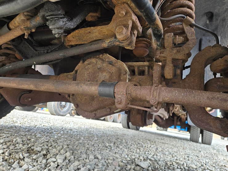 2008-ford-f550-image-34