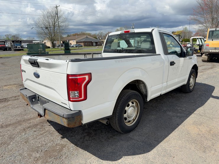 2016-ford-f150-xl-image-5