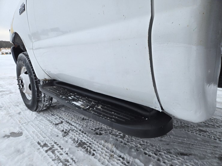 2001-ford-f350-image-23