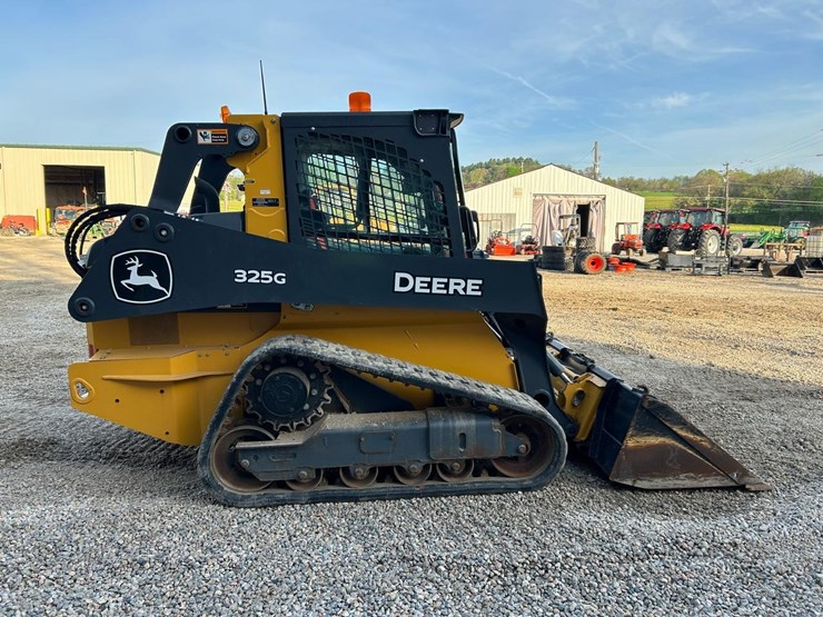 2024-deere-325g-image-5