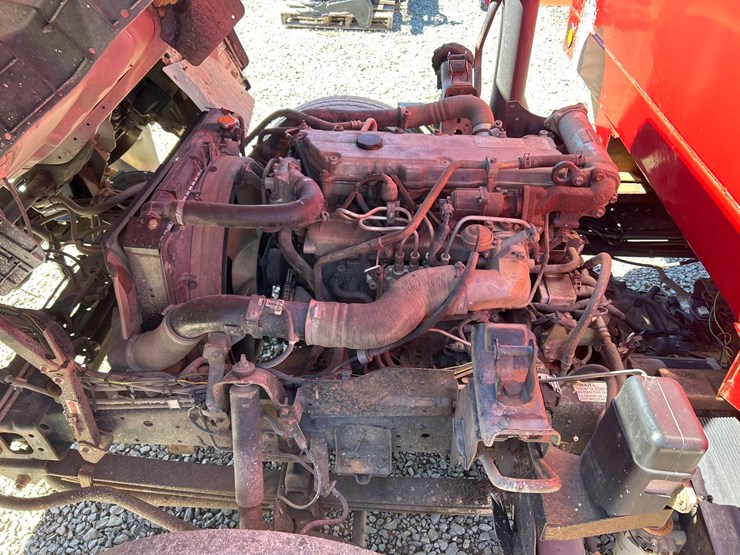 2005-isuzu-nqr-image-30