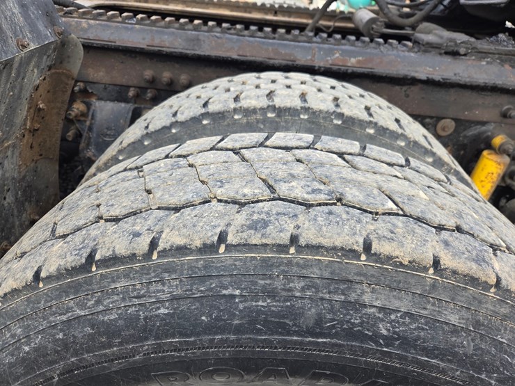 2007-massey-ferguson-8-image-76