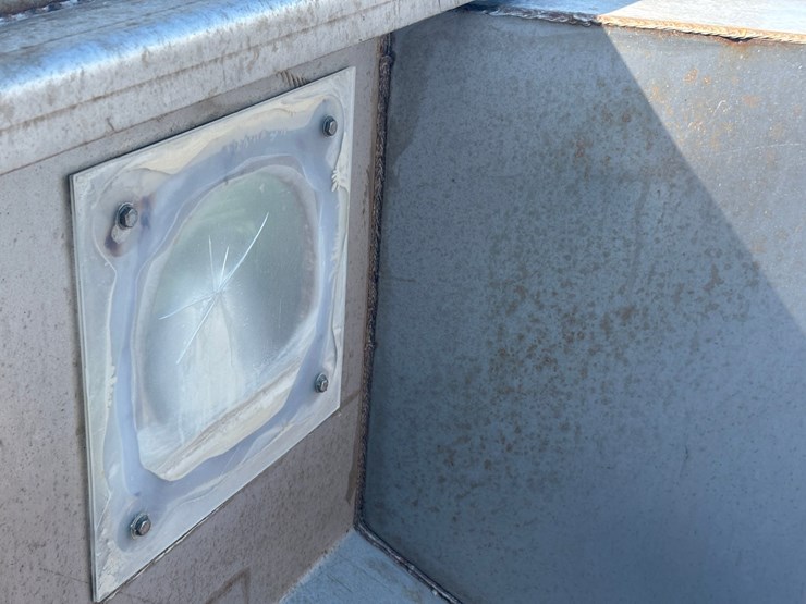 2006-international-7600-image-83