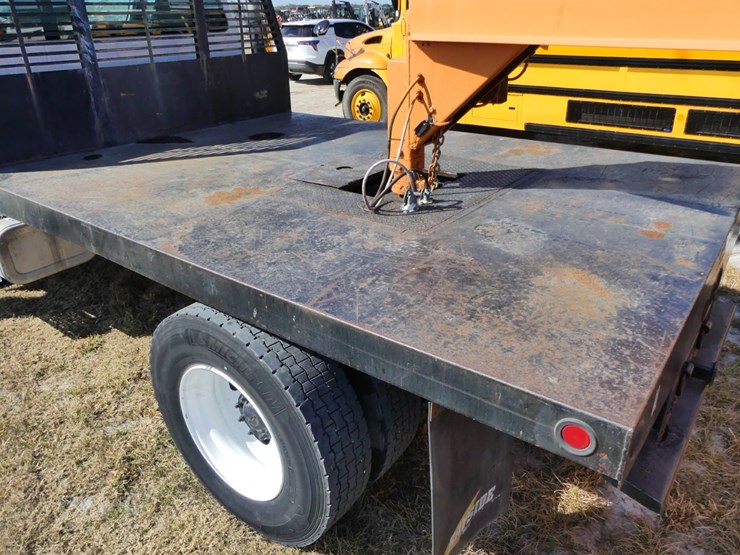 2019-ford-f750-image-7